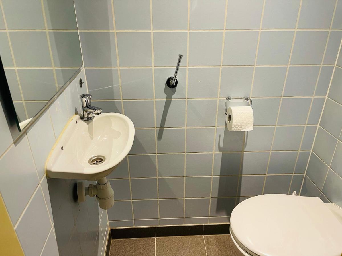 Red Light District B & B Canal View Amszterdam Kültér fotó