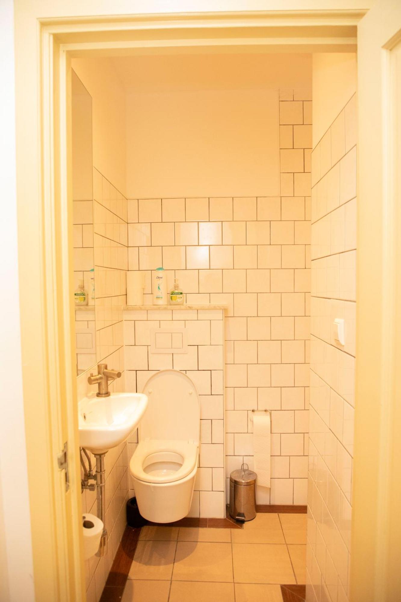 Red Light District B & B Canal View Amszterdam Kültér fotó